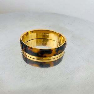 stella and dot turtoise bracellet